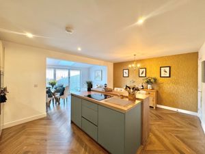 Photo 5- click for photo gallery